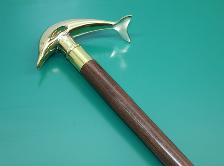 Pirinç Yunus Balıklı Baston Şık Tasarımlı Fonksiyonel Ürün