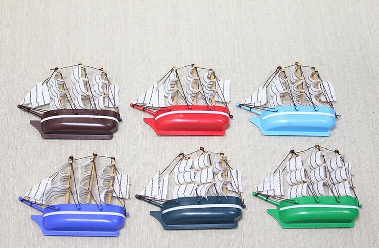 Plastik Gemi Magnet Şık Tasarımlı Fonksiyonel Ürün