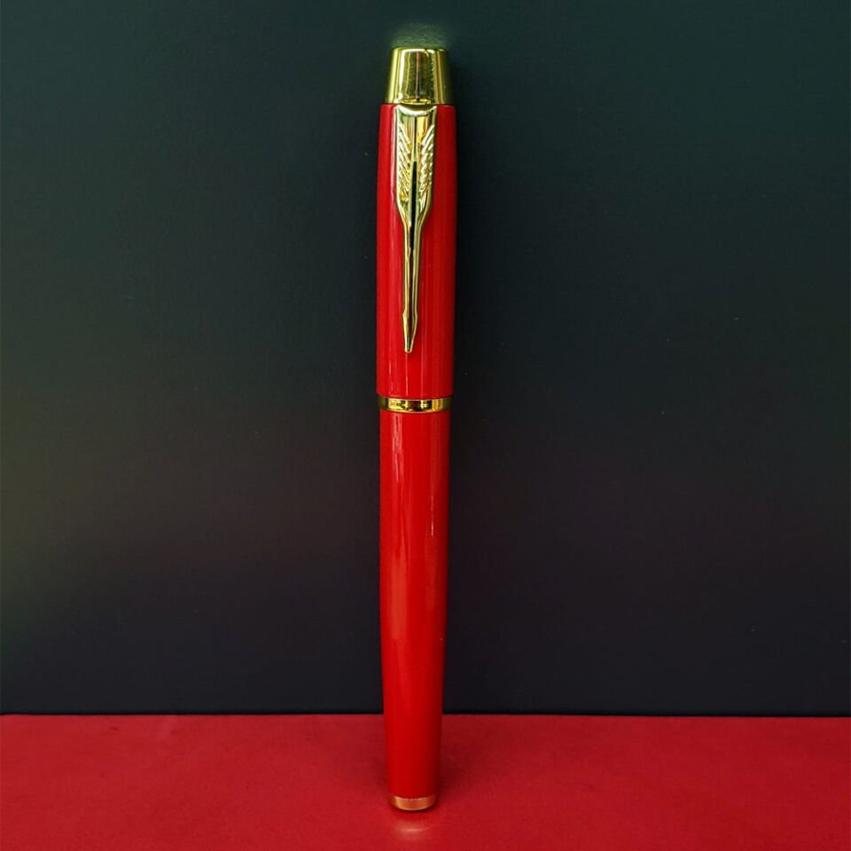 Metal Kırmızı Roller Kalem Şık Tasarımlı Fonksiyonel Ürün