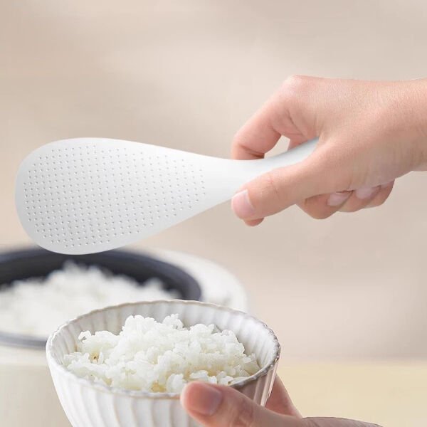 Devrilmeyen Yapışmayan Pilav Kaşığı Şık Tasarımlı Fonksiyonel Ürün