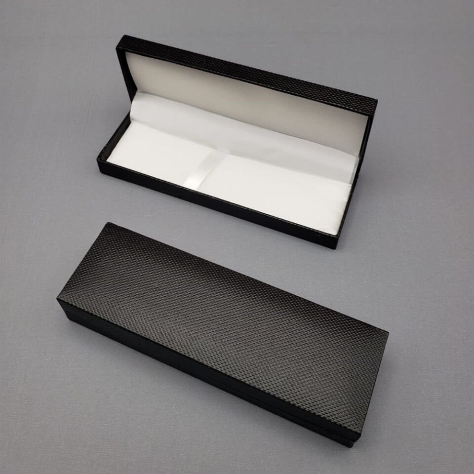 Siyah Hediyelik Kalem Kutusu Şık Tasarımıyla Benzersiz Kullanım Deneyimi Hayatınızı Kolaylaştıracak Ürünler